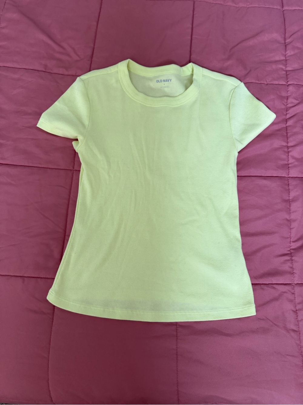 Old Navy ribbed fitted tee shirt